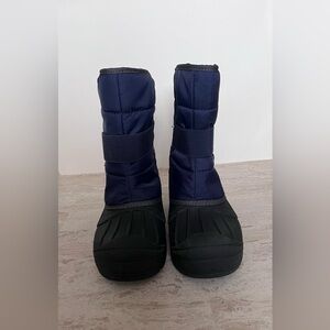Cat & Jack Black Thermolite Boots